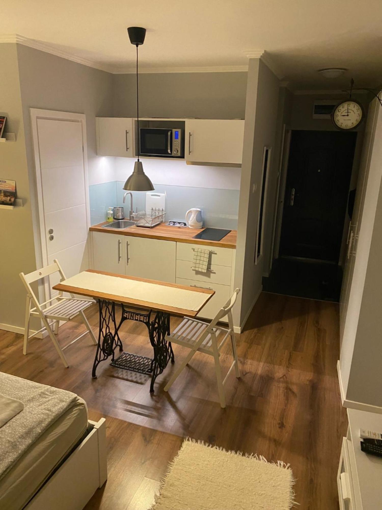 B&B Apartman Eger Eksteriør bilde