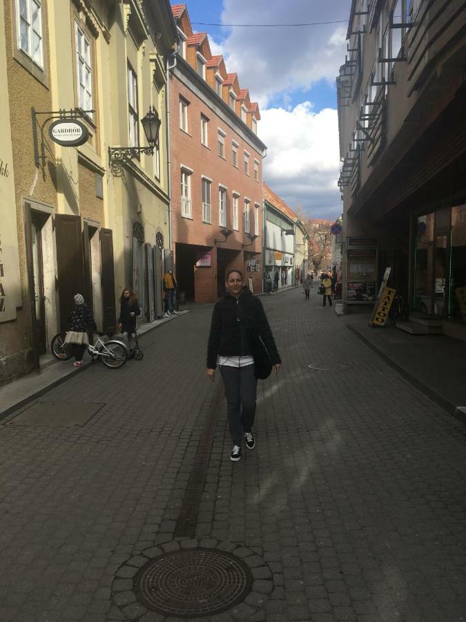 B&B Apartman Eger Eksteriør bilde