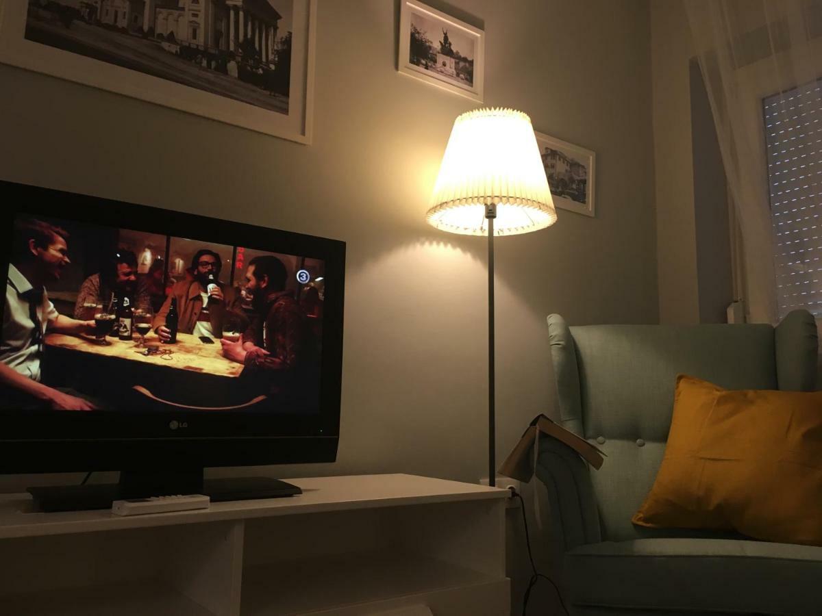 B&B Apartman Eger Eksteriør bilde